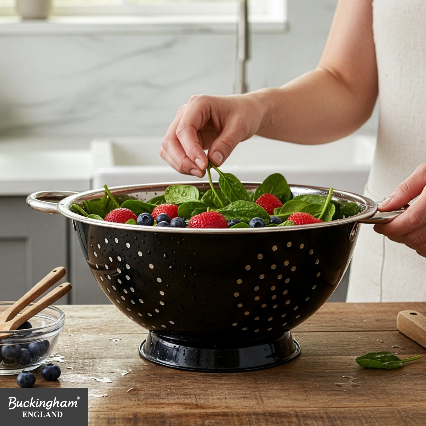 Buckingham Stainless Steel Deep Colander Black