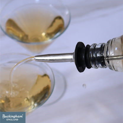 Pourer wine 