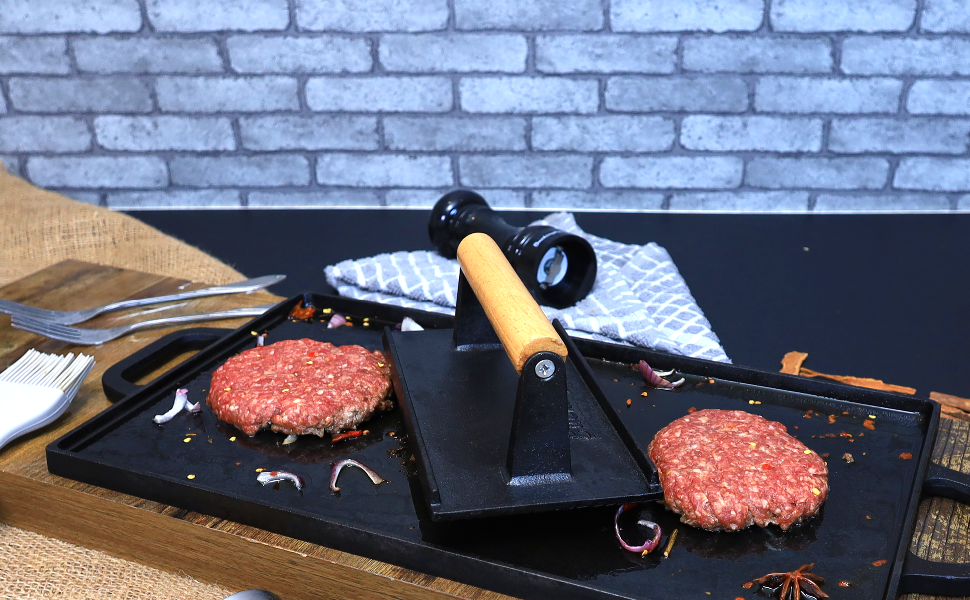 steak press