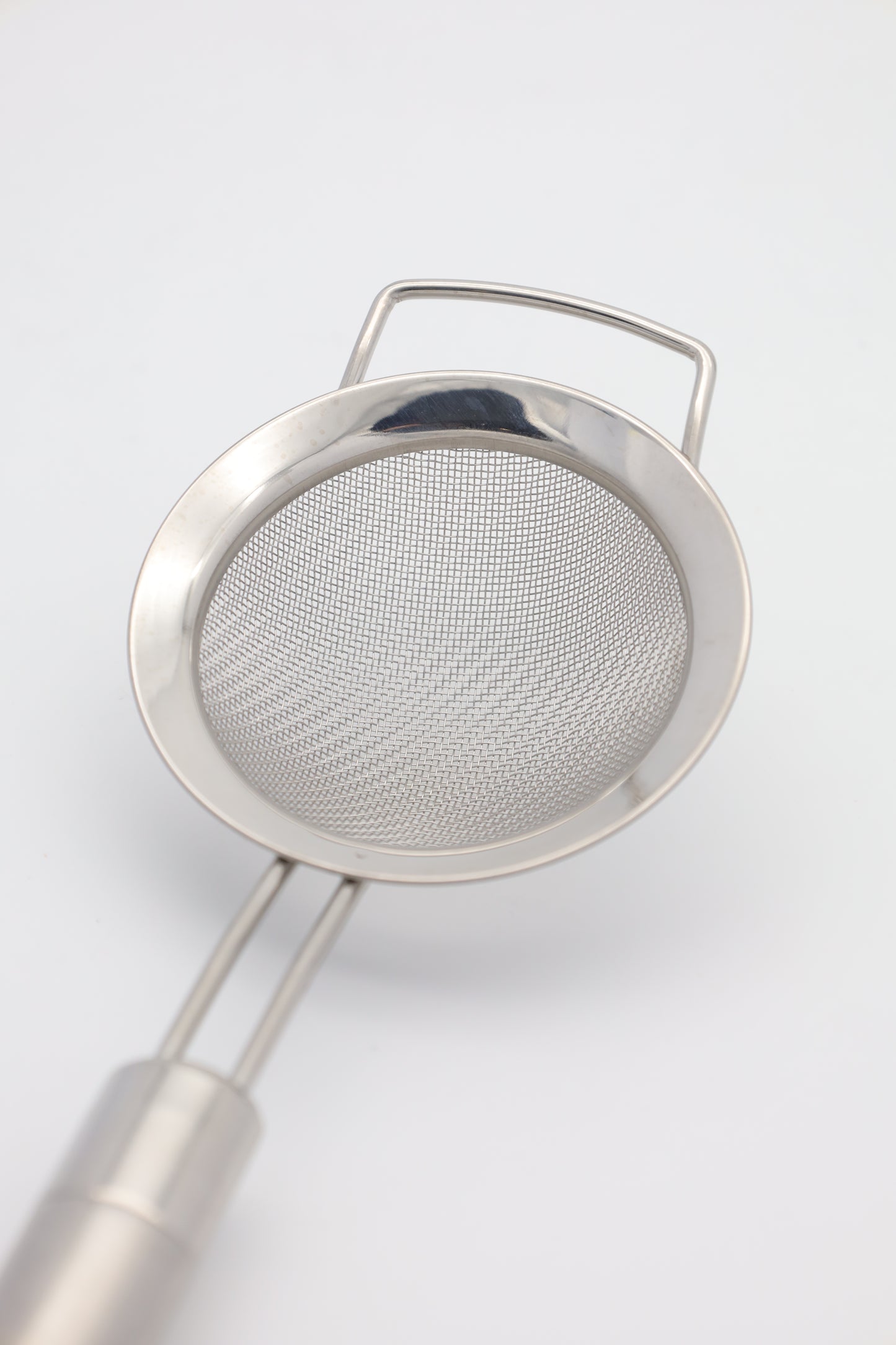 Stainless Steel Fine Mesh Sieve with Oval Handle – Durable Strainer Set (8cm, 14cm, 16cm, 20cm) for Tea, Coffee, Juice & Sifting – Easy Grip Oval-Shaped Handle for Comfort and Control.