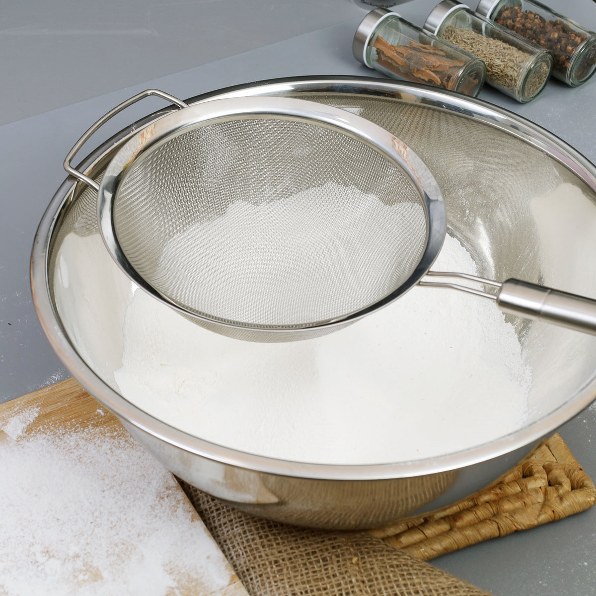 Buckingham Fine Mesh Stainless Steel Sieve with Easy Grip Handle