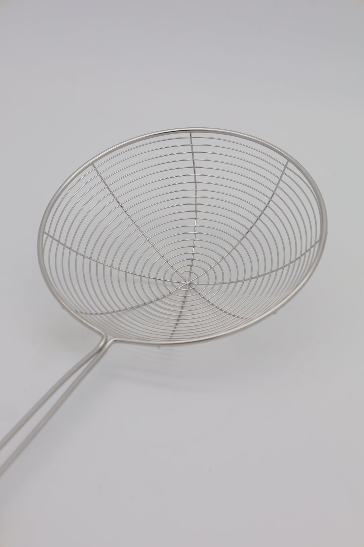 Stainless steel premium spider Strainer/ sieve 13cm, 15cm, 17cm, 19cm Round stainless-steel handle.