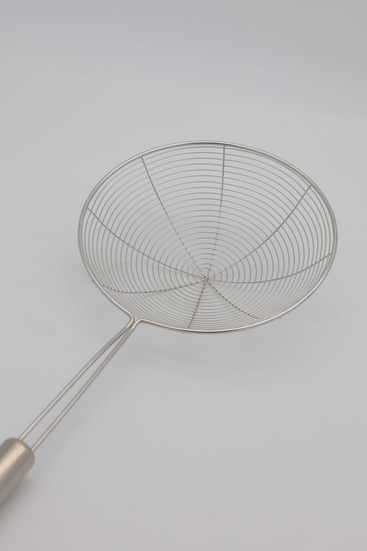 Stainless steel premium spider Strainer/ sieve 13cm, 15cm, 17cm, 19cm Round stainless-steel handle.