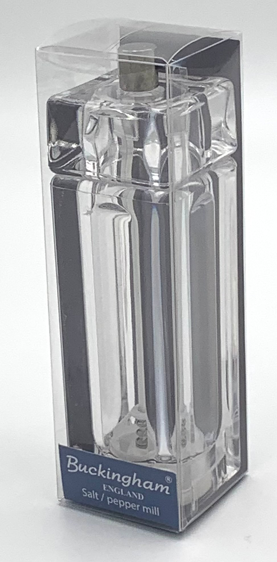 Buckingham Acrylic Square Salt and pepper mill, perfect for spreading seasoning to flavour up the meal.