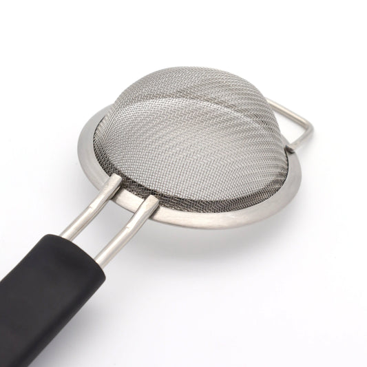 Buckingham 30 Mesh Extra Fine Kitchen Sieve and Strainer with Sturdy 18/8 Stainless Steel Handle Great for Sifting Flour Straining Tea Rice and Pasta Buckingham Cookware UK